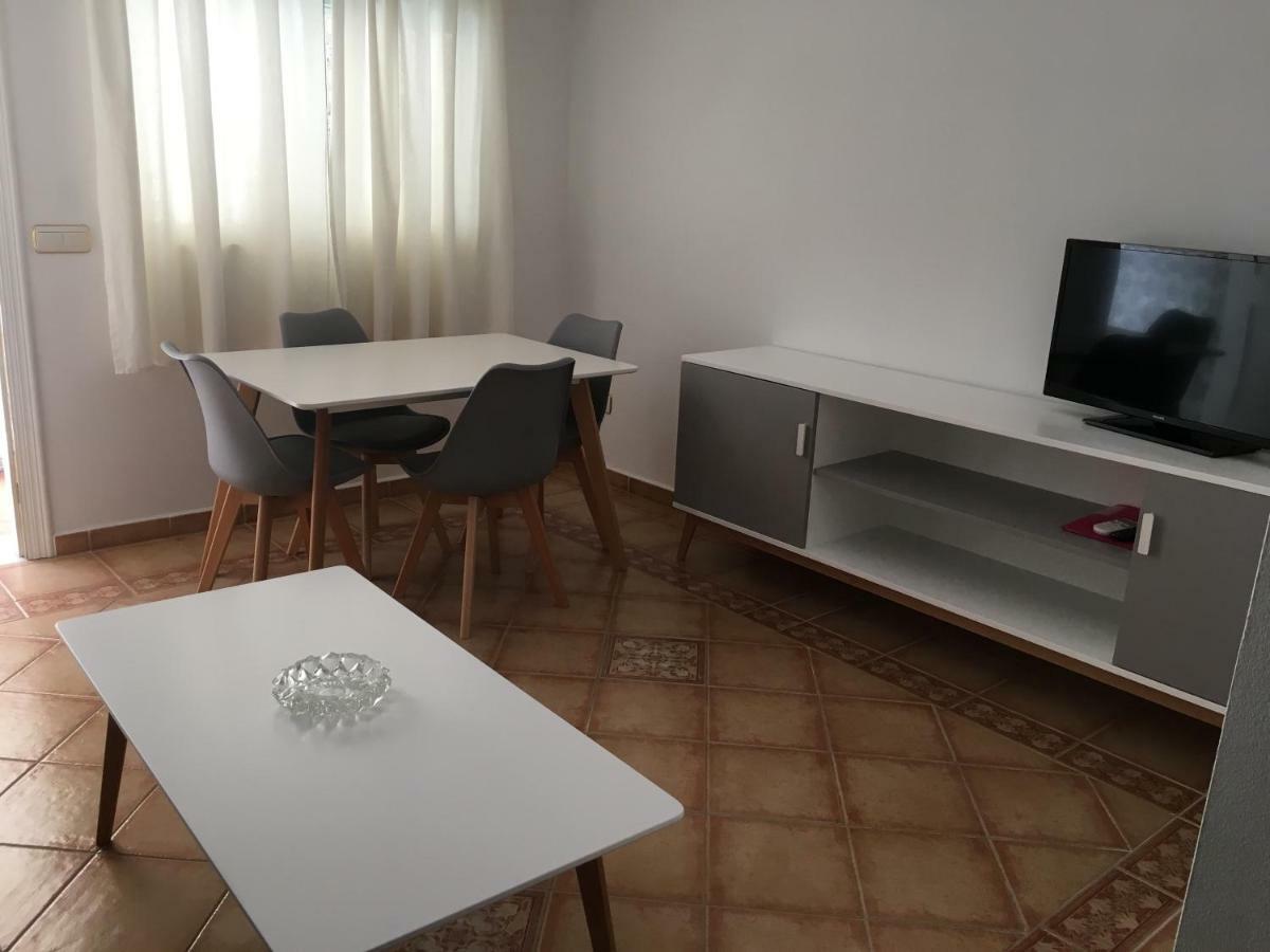 Apartamentos Jaen 8-ฟูเอนฮิโรลา ภายนอก รูปภาพ